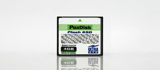 1" SSD (CF / CFast) 제품 사진